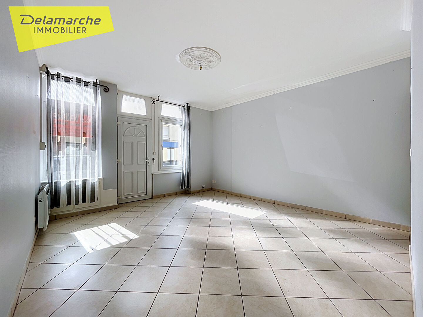 Agence immobilière de 
 Delamarche Immobilier - Delamarche Immobilier - La Haye Pesnel 
