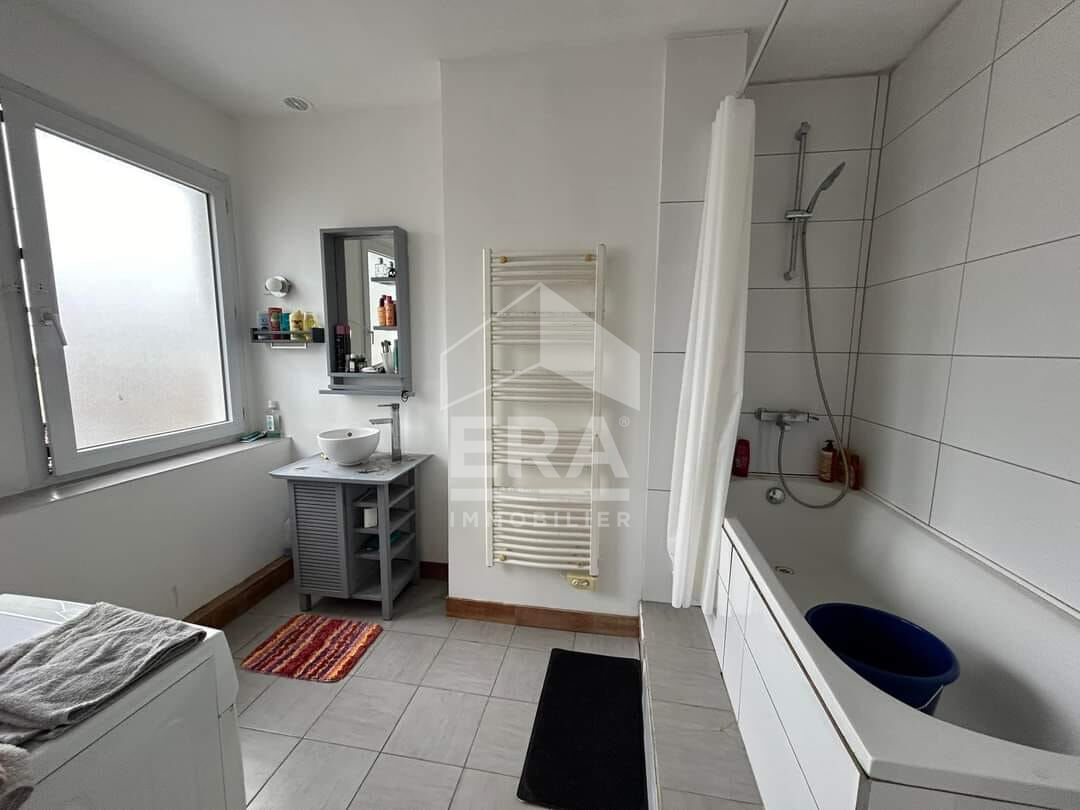 Photo Immeuble de rapport sur Calais Nord  !! image 5/6