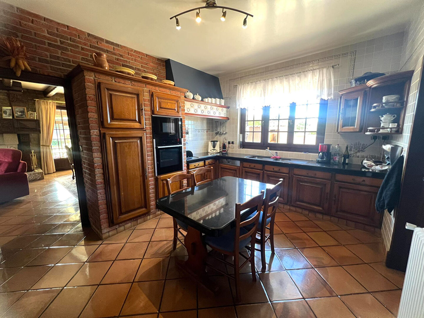 Photo Demeure 300m2 /  3000m² terrain / Garage double image 5/6