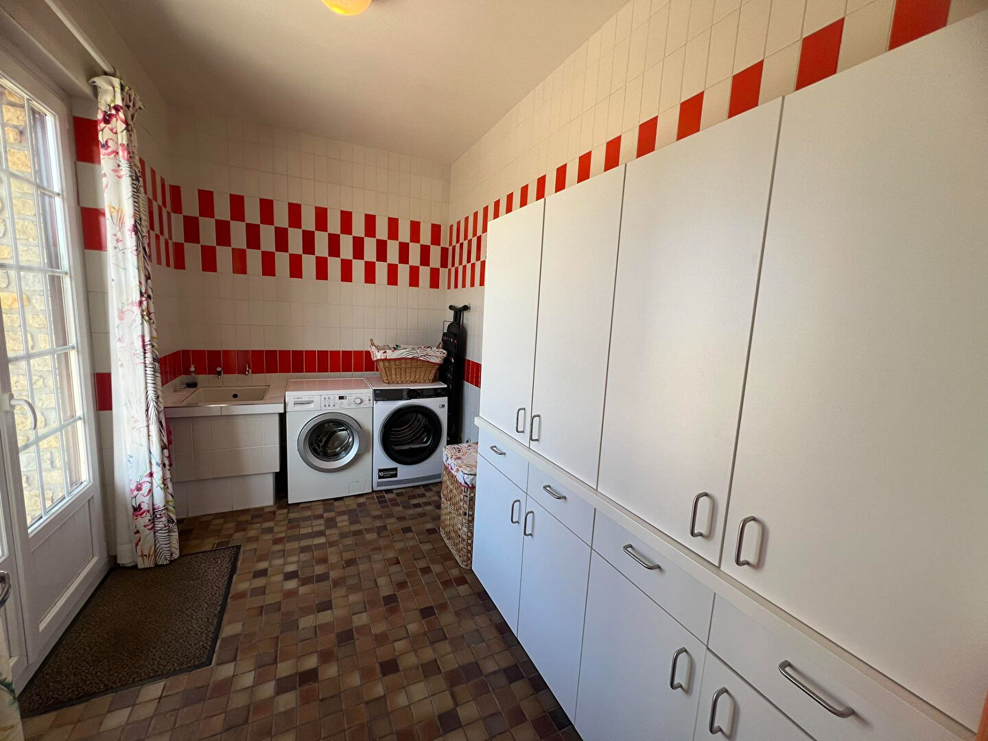 Photo Demeure 300m2 /  3000m² terrain / Garage double image 6/6