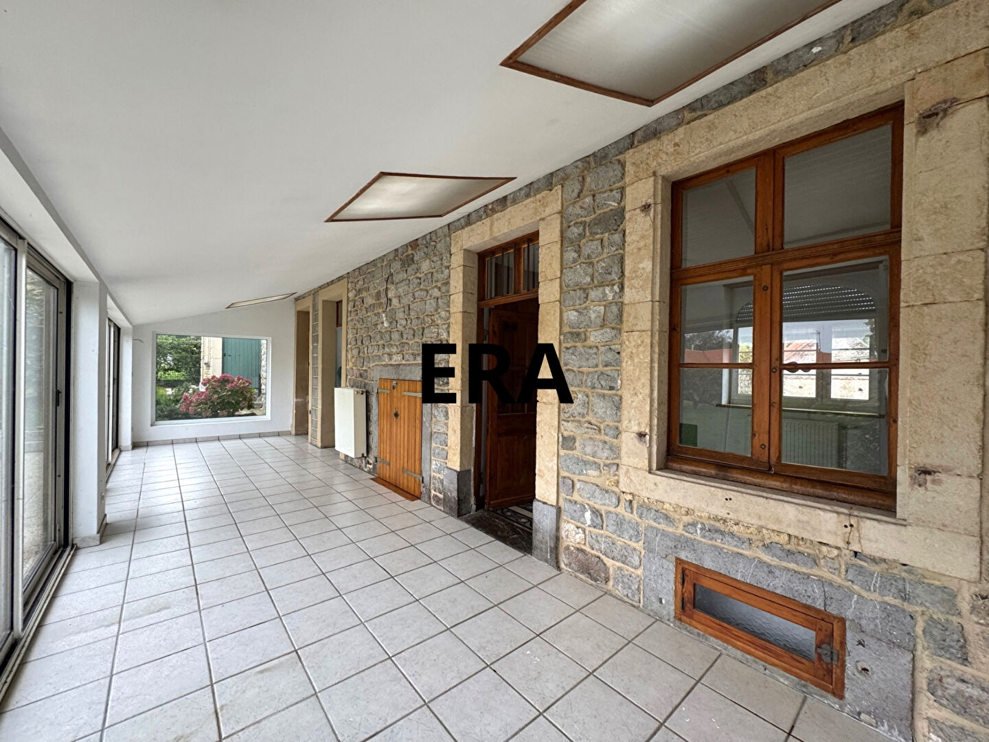 Photo Une maison individuelle de 143m2, 4 chambres, jardin sur BONNINGUES LES CALAIS image 4/6