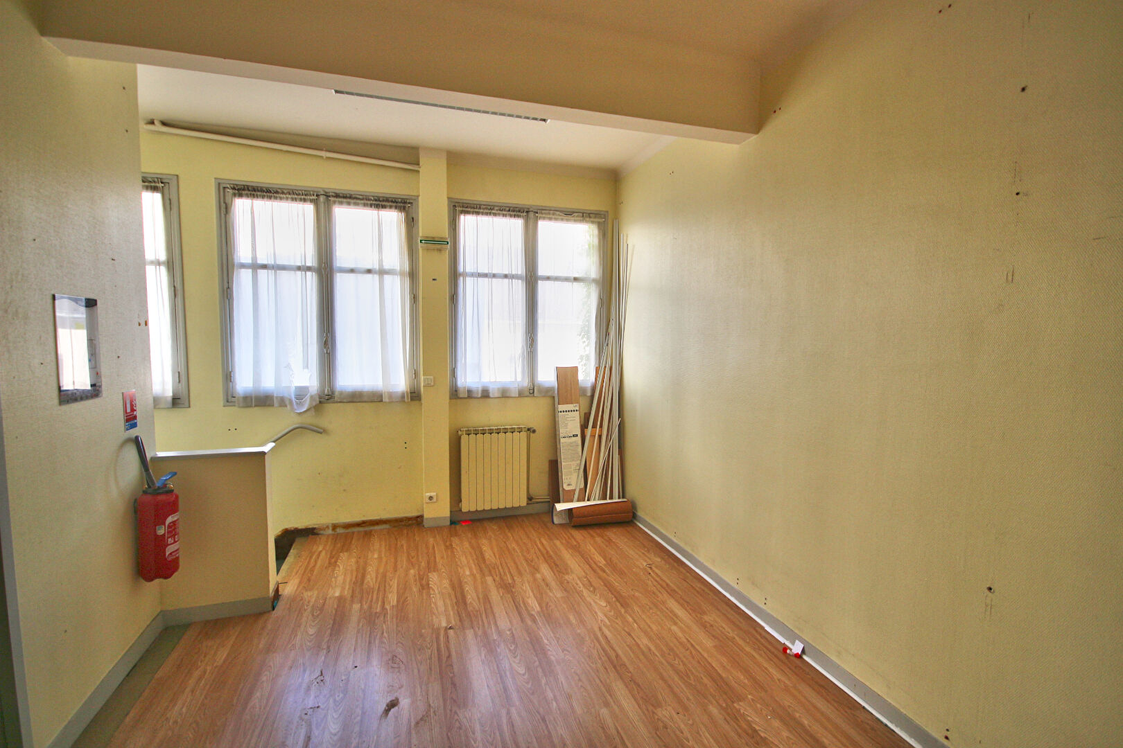 Photo Local commercial coeur de ville de132m² image 4/6