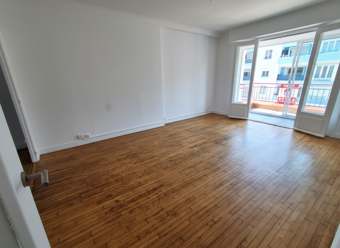 Photo Appartement Saint Nazaire 3 pièce(s) 69.83 m2 image 2/6