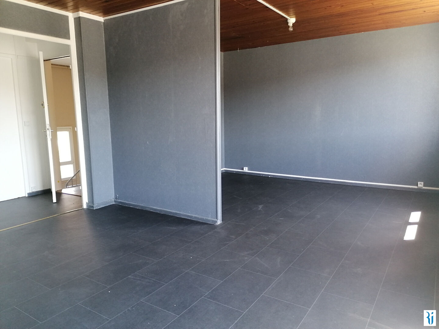 F3 ROUEN (76000) 17 rue Charles Besselièvre