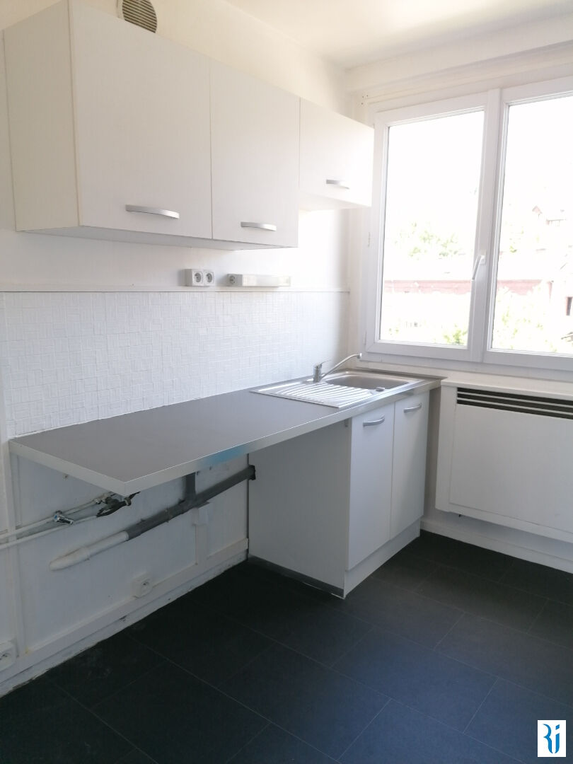 Photo F3 ROUEN (76000) 17 rue Charles Besselièvre image 3/5