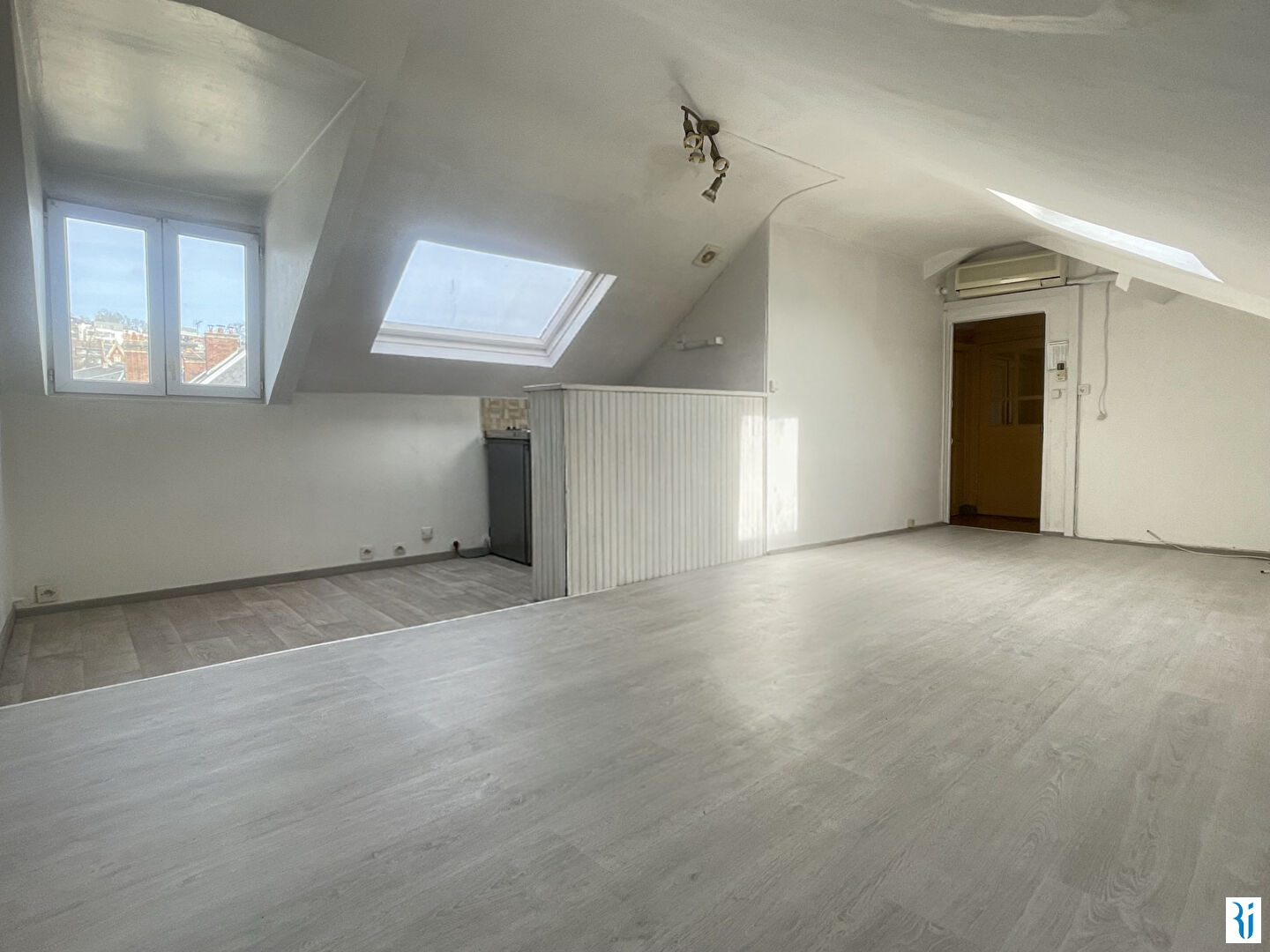Agence immobilière de Cabinet Lintot et Associés - Ventes et Locations