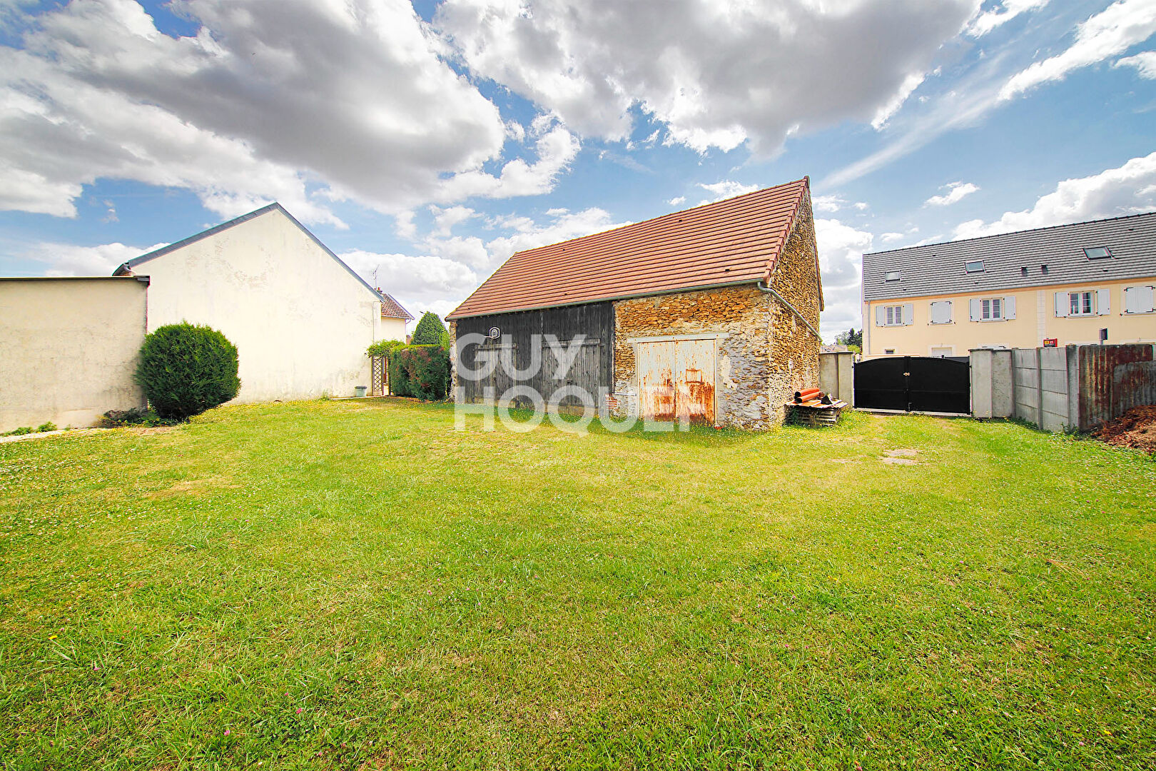 Grange à aménager !