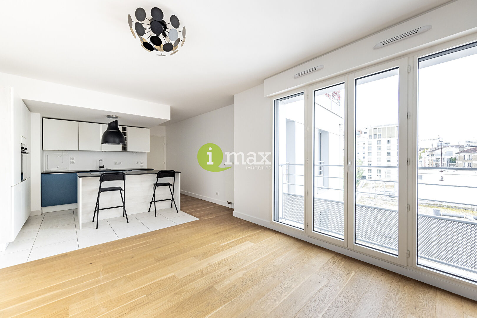 Agence immobilière de IMAX CLICHY - LEVALLOIS