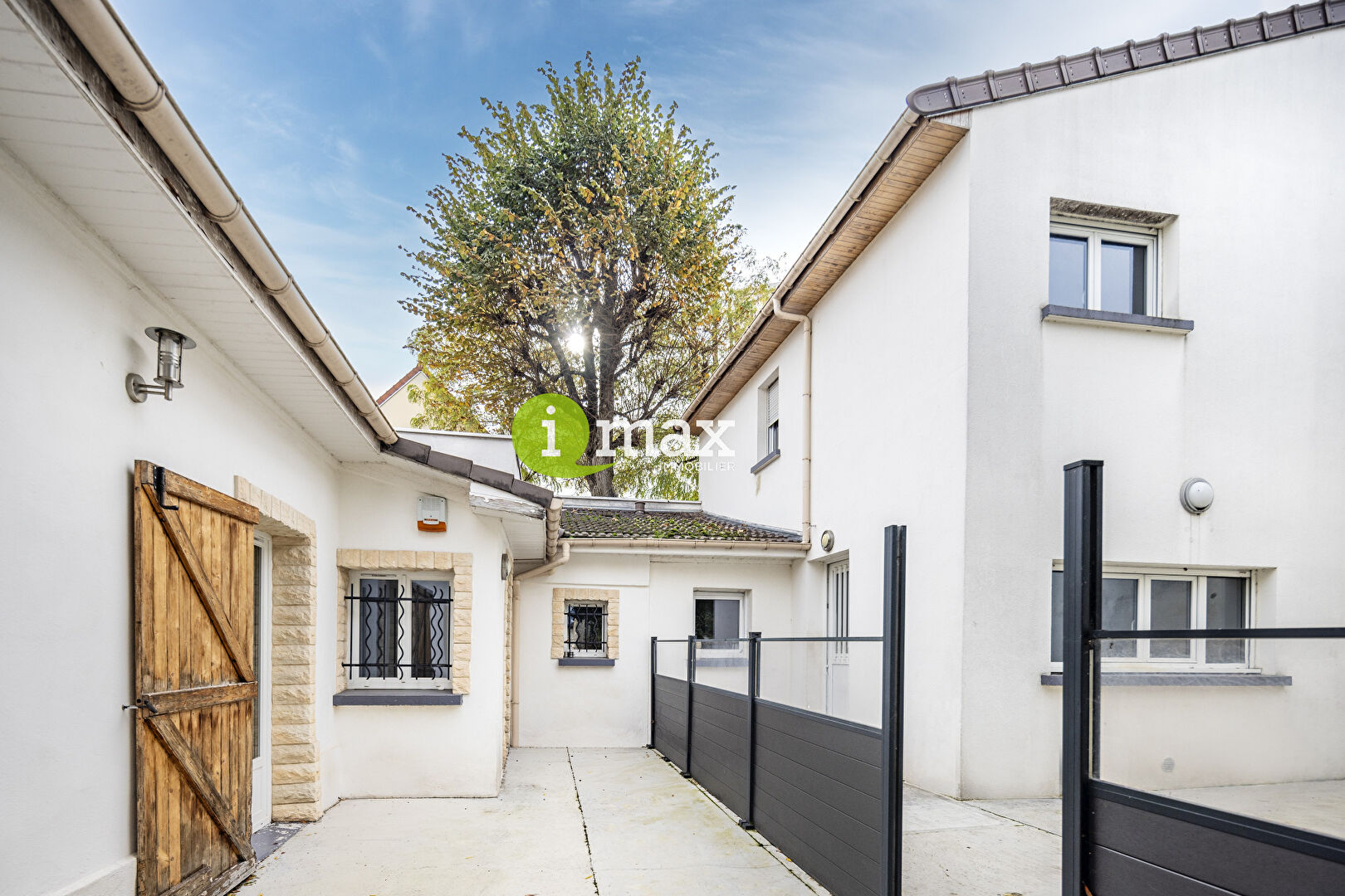 COLOMBES -  MAISONS 5 PIECES - 410 000 FAI