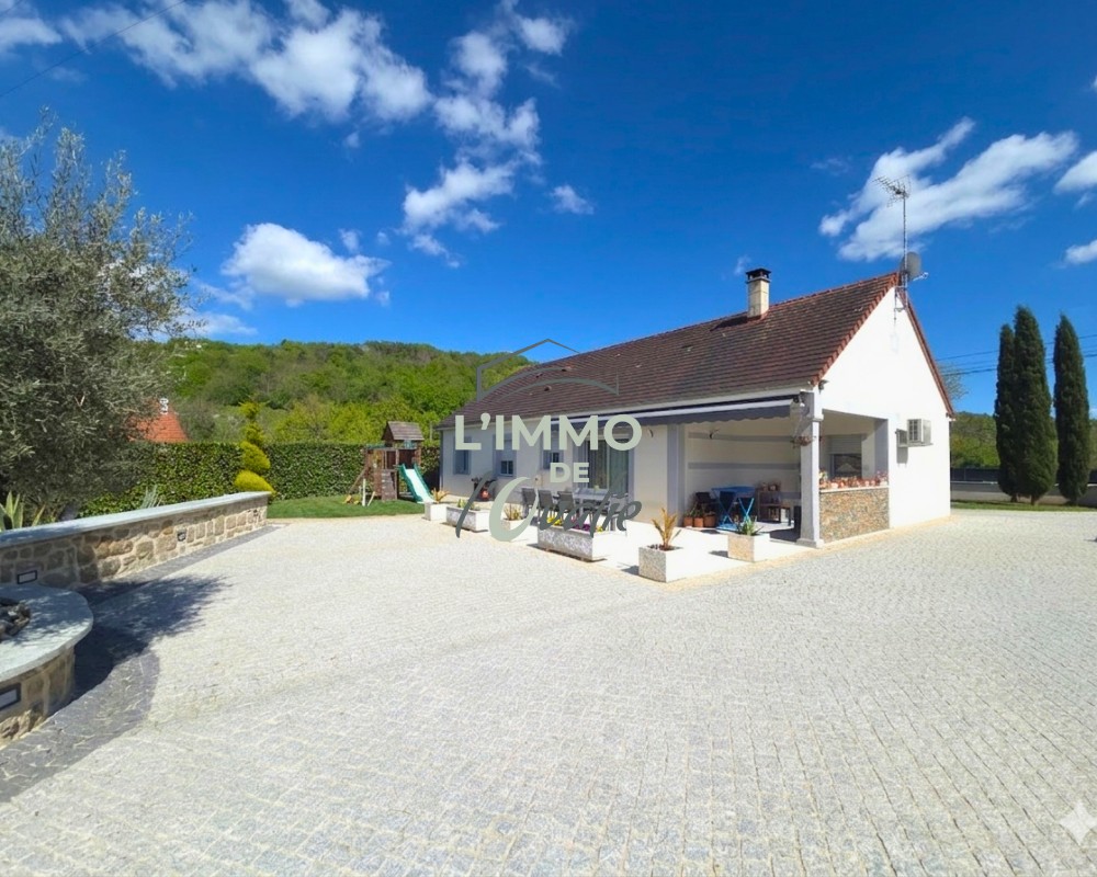 Propriété Altillac 7 pièce(s) 182 m2