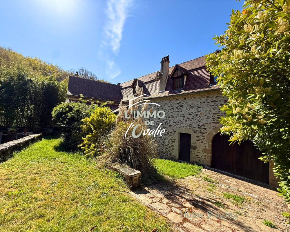Maison Gagnac Sur Cere 6 pièce(s) 162 m2