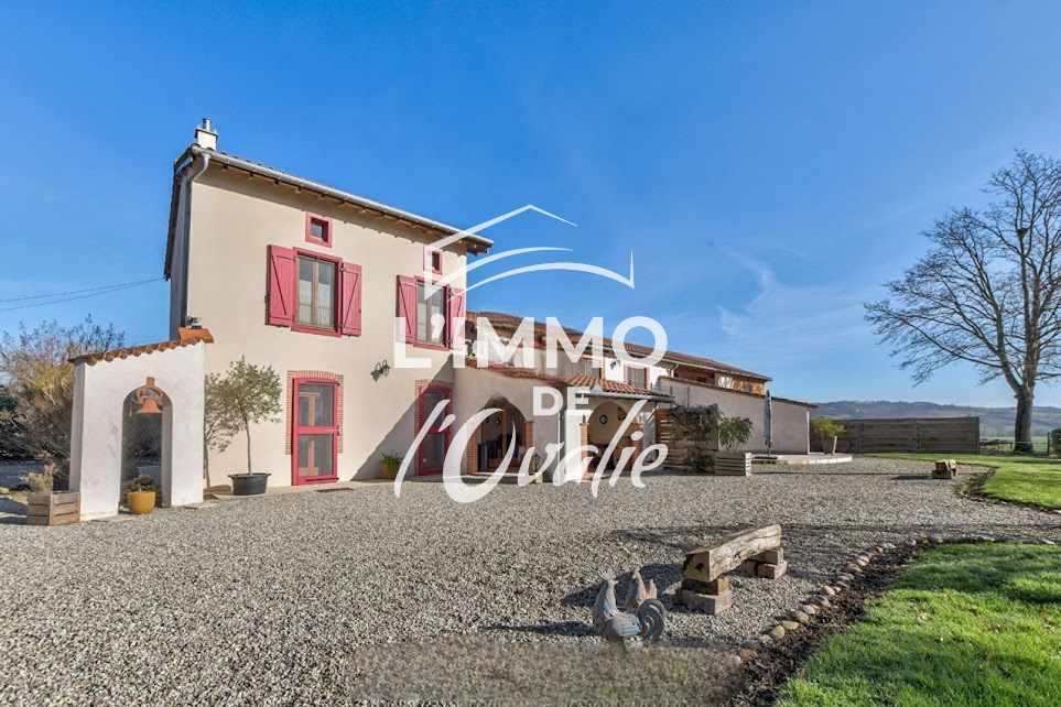 Maison La Bastide De Lordat 16 pièces 394m2+ grange et piscine