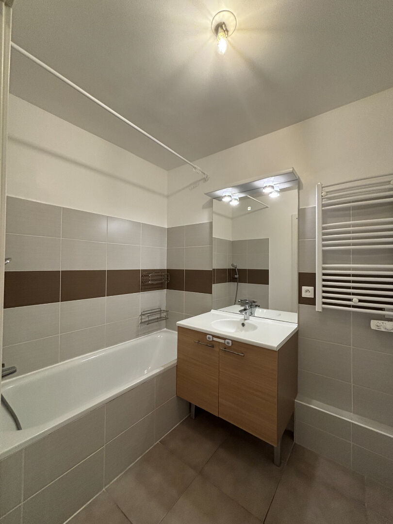 Photo Appartement T3 - CHENS SUR LEMAN image 6/6