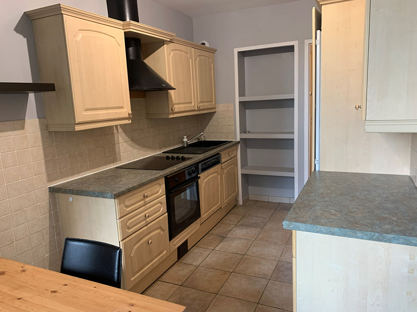 Photo Appartement Ferney Voltaire 4 pièce(s) 85.12 m2 image 3/6