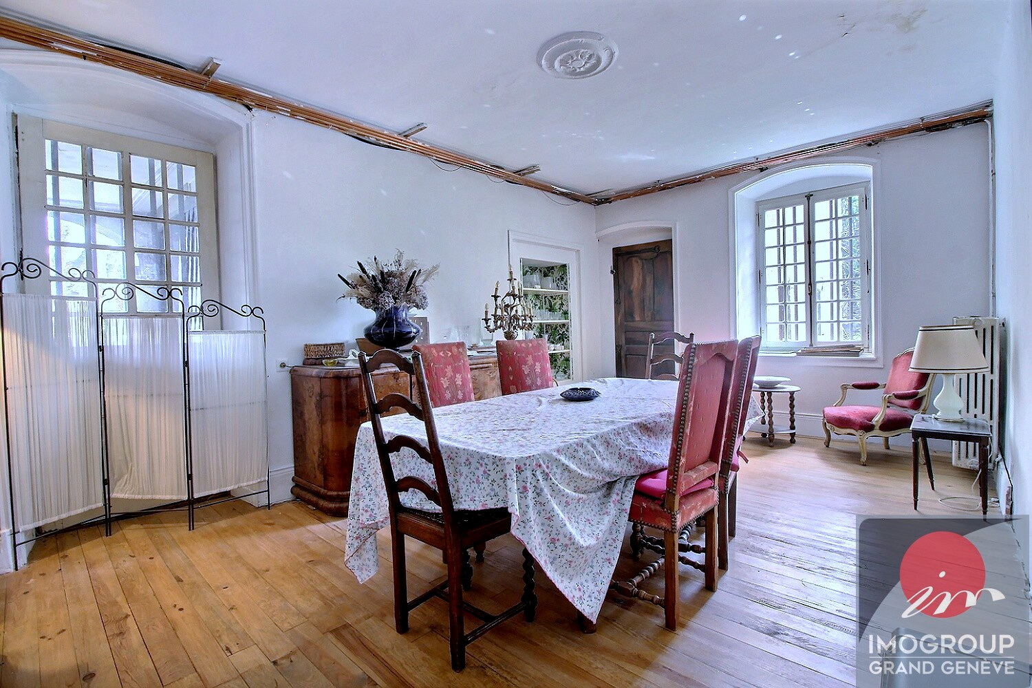 Photo Manoir et ses dépendances au coeur de Douvaine ! image 5/6
