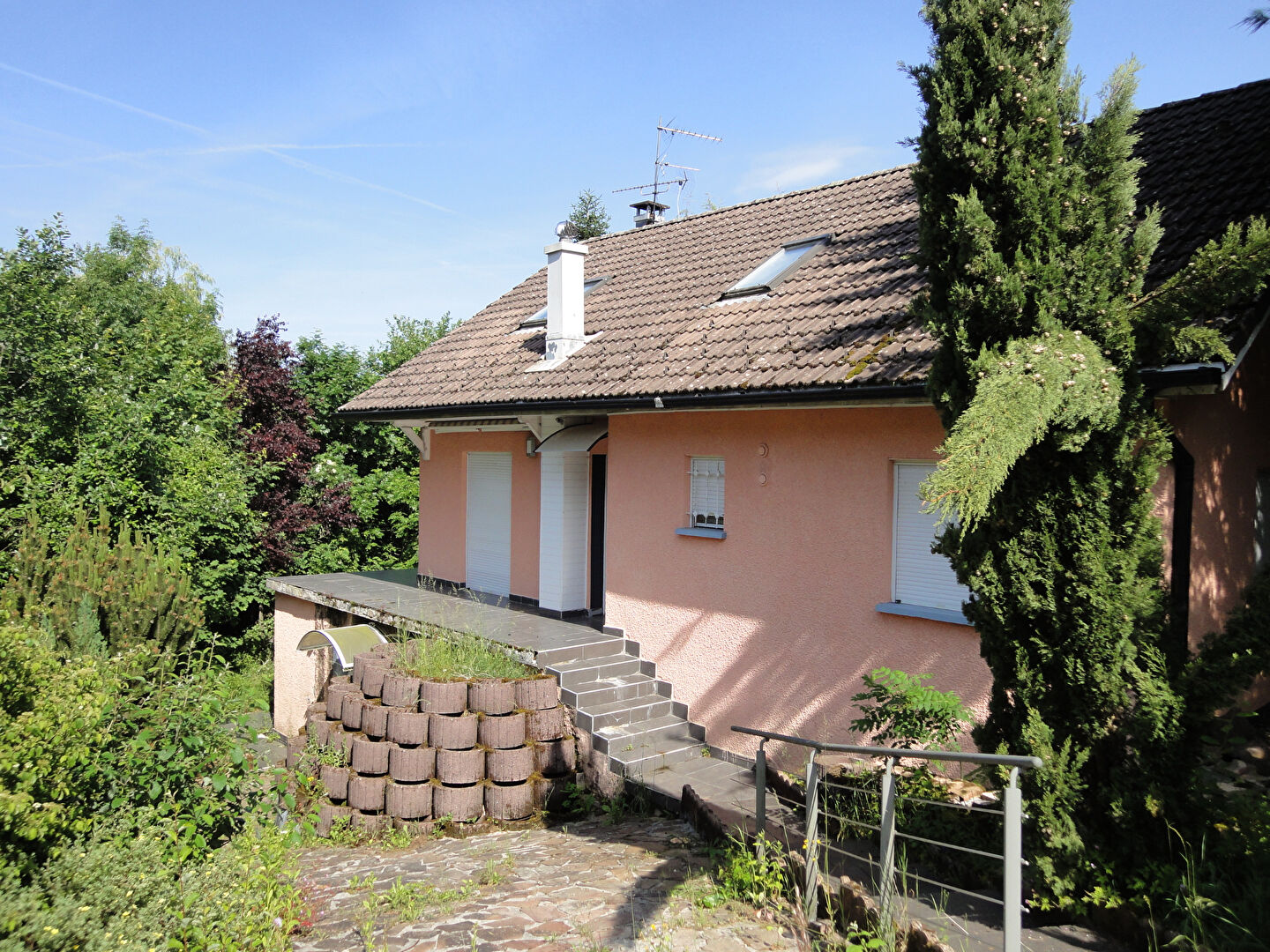 Vente Maison de 4 pièces 192 m² - GEX 01170 | IMOGROUP St Genis - IMOGROUP photo1