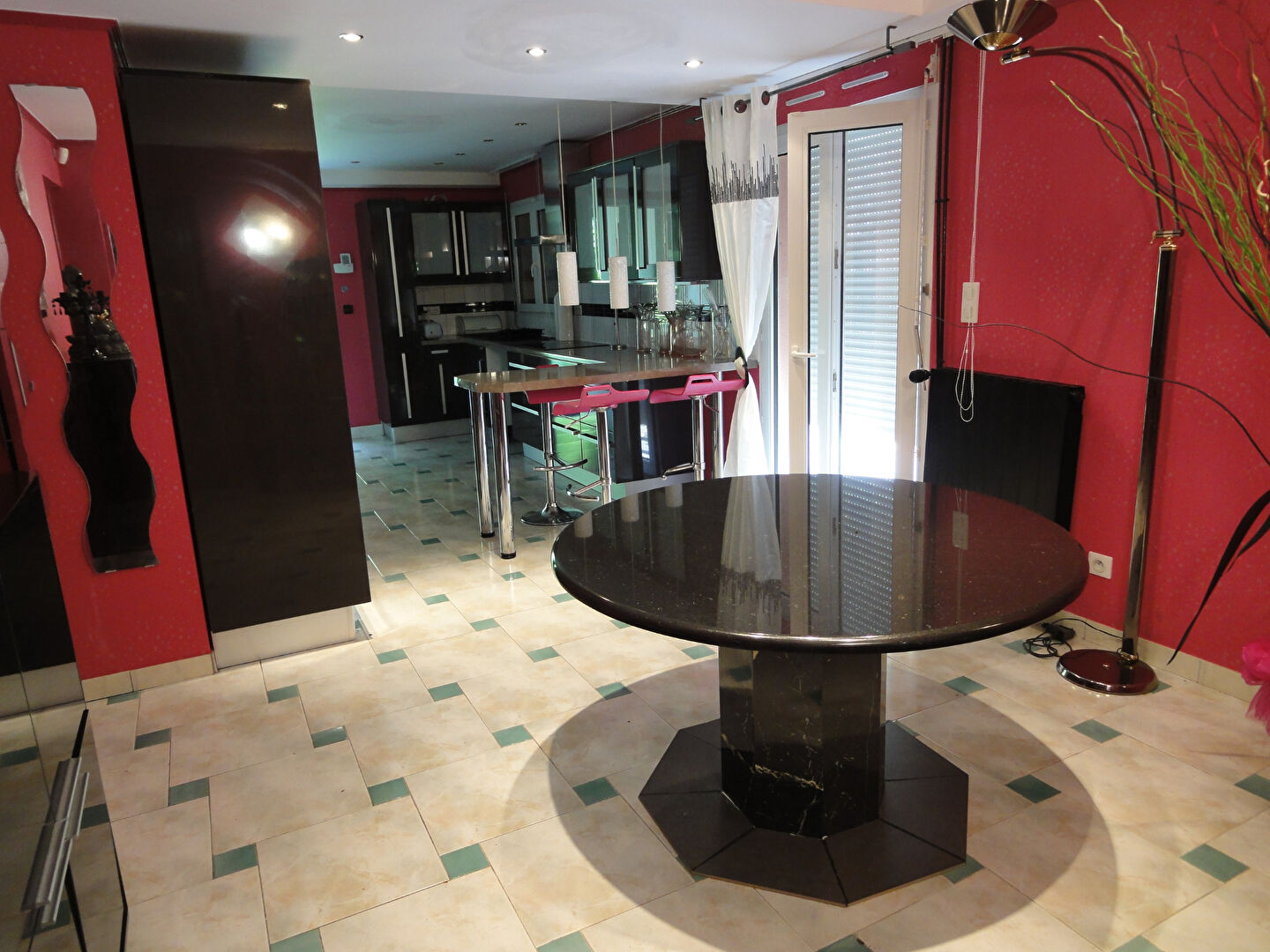 Vente Maison de 4 pièces 192 m² - GEX 01170 | IMOGROUP St Genis - IMOGROUP photo2
