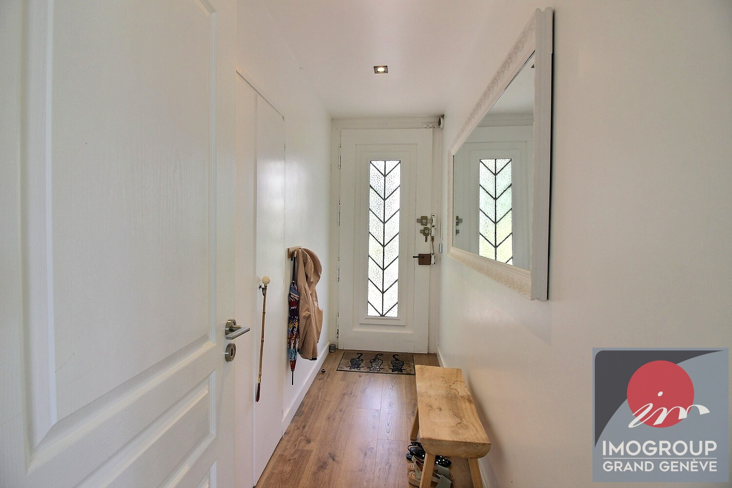 Photo Maison  bourgeoise Divonne Les Bains 6 pièce(s) 207 m2 Centre Ville image 4/6