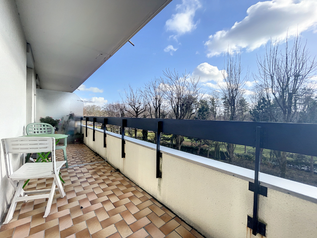 Photo A VENDRE - REIMS  COURLANCY - APPARTEMENT DE TYPE 4 image 4/6