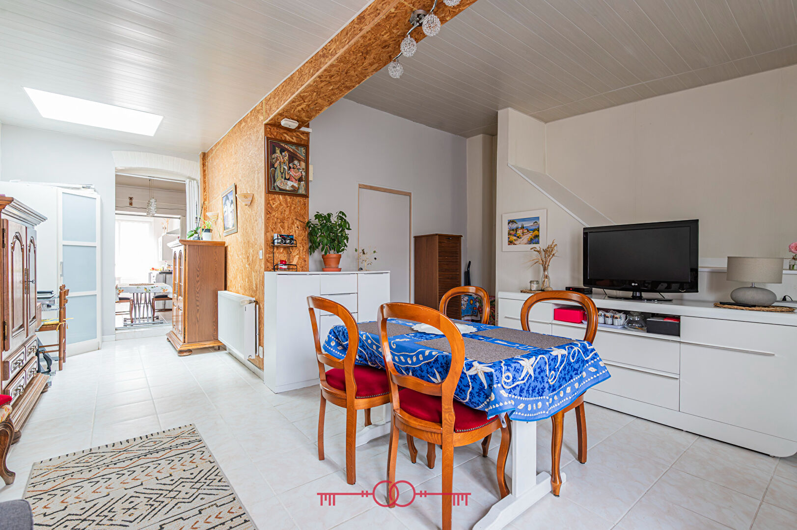 Photo A VENDRE EN EXCLUSIVITE - MAISON DE TYPE 4 - REIMS image 3/6