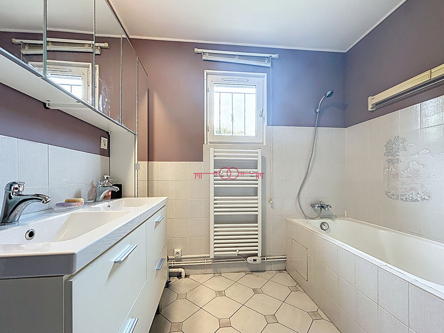 Photo Pavillon sur-sous sol partiel semi-enterré à Ville-en-Selve image 4/6