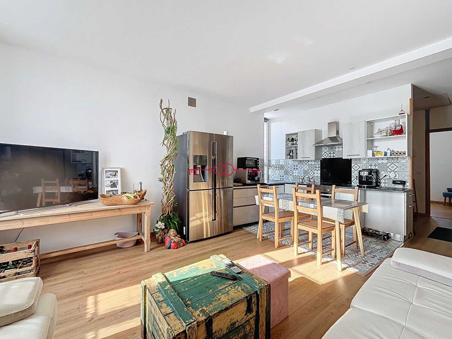 Photo Secteur Witry-lès-Reims, immeuble avec appartements et local commercial image 2/6