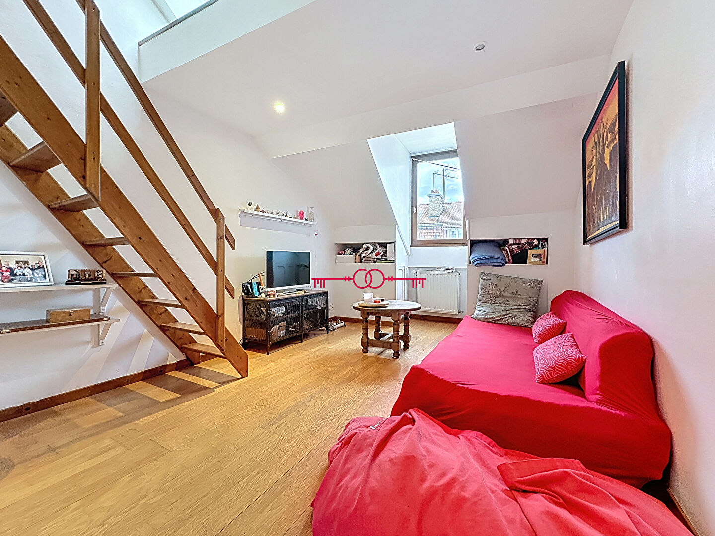 Photo REIMS HYPERCENTRE - APPARTEMENT  3 PIECES SECTEUR FORUM image 2/5