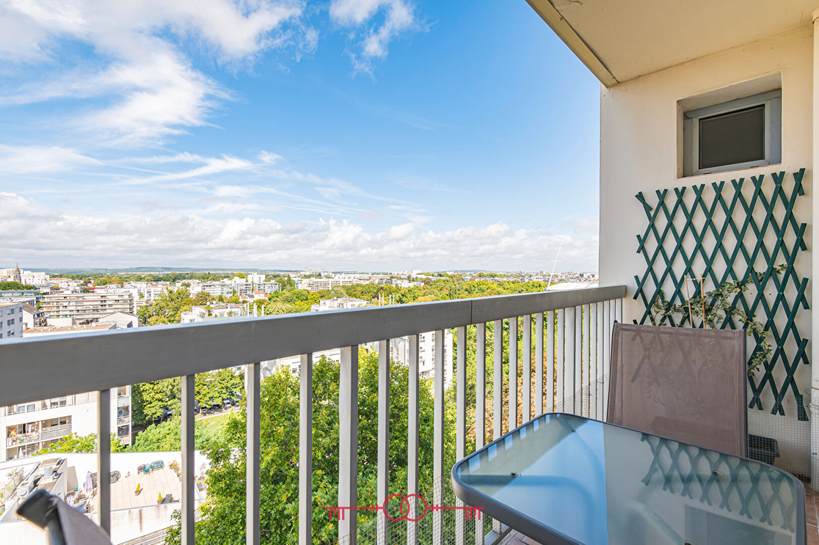 À VENDRE EN EXCLUSIVITÉ - APPARTEMENT TYPE 3 - REIMS SECTEUR COURLANCY