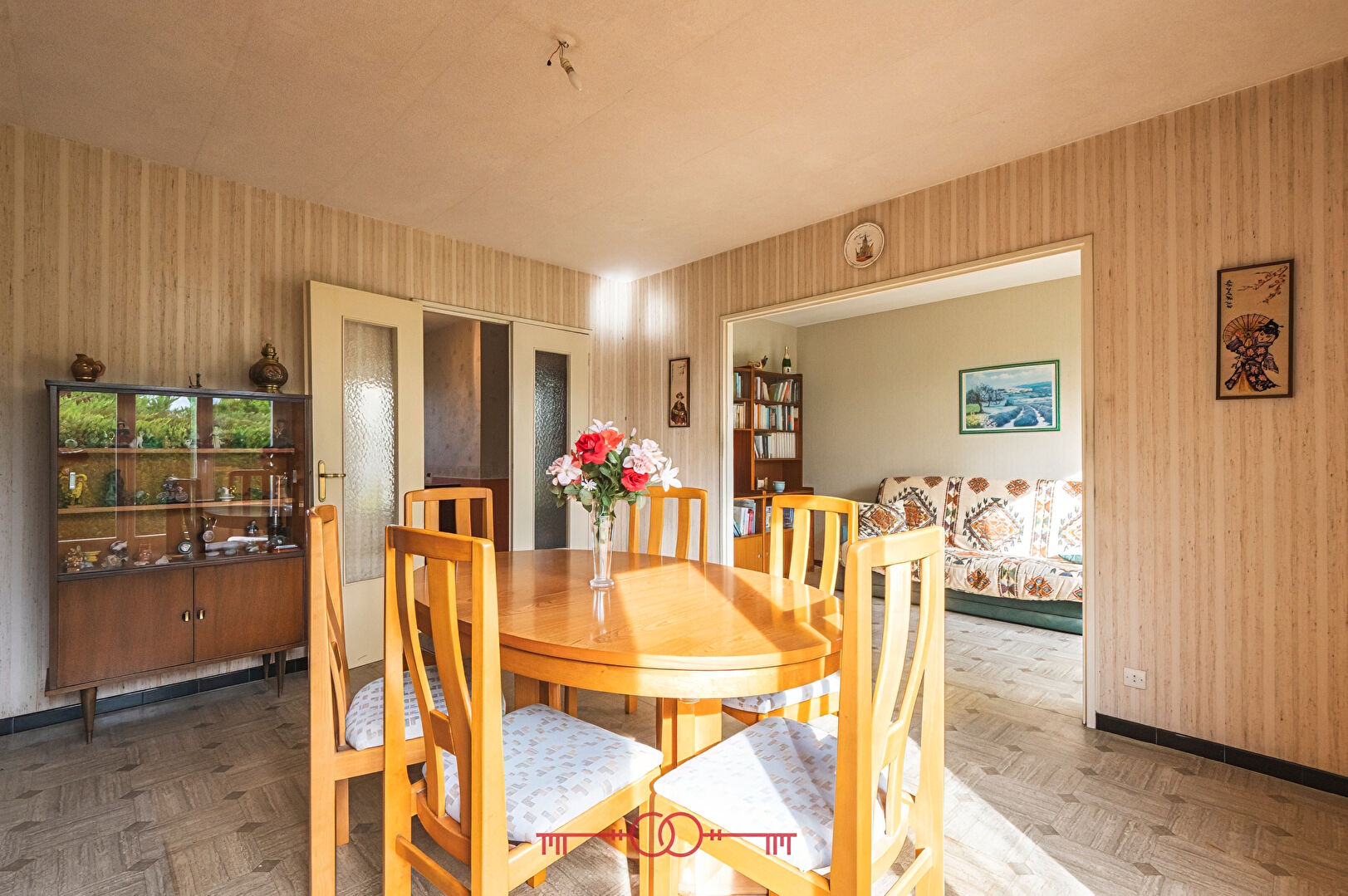 Photo À VENDRE - MAISON DE TYPE 5 - AY CHAMPAGNE image 4/6