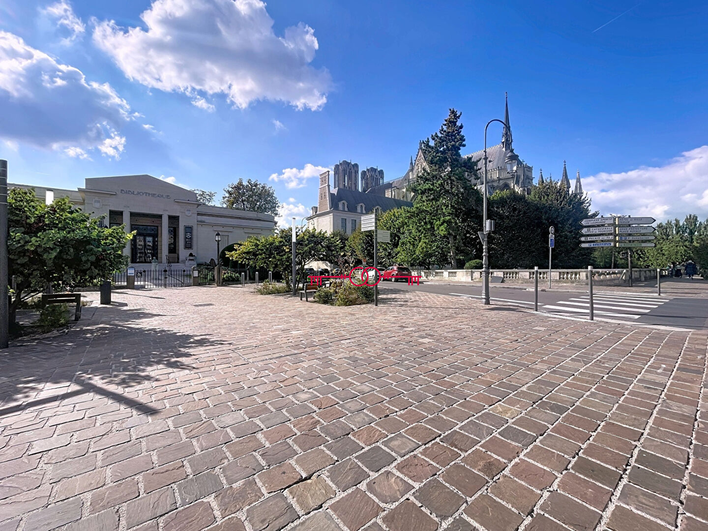 Photo Reims Cathédrale T1 bis image 3/6