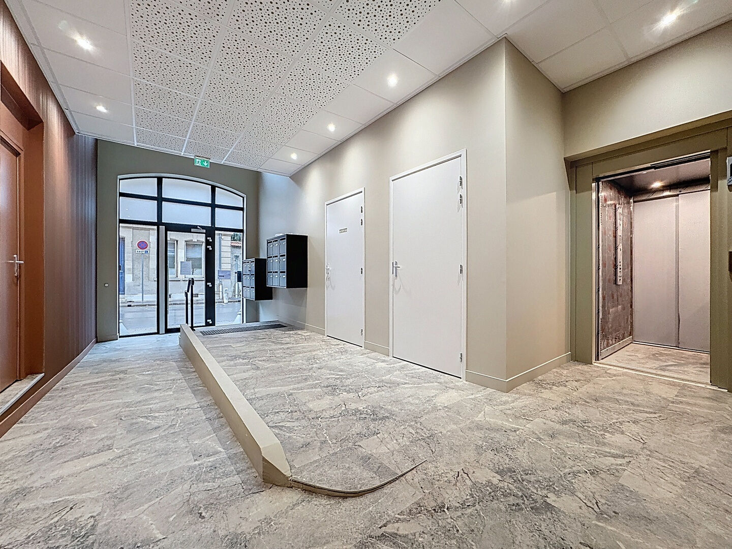 Agence immobilière de LES CLEFS DE L'IMMOBILIER Reims - LES CLEFS DE L'IMMOBILIER REIMS (MARTIN PELLER)