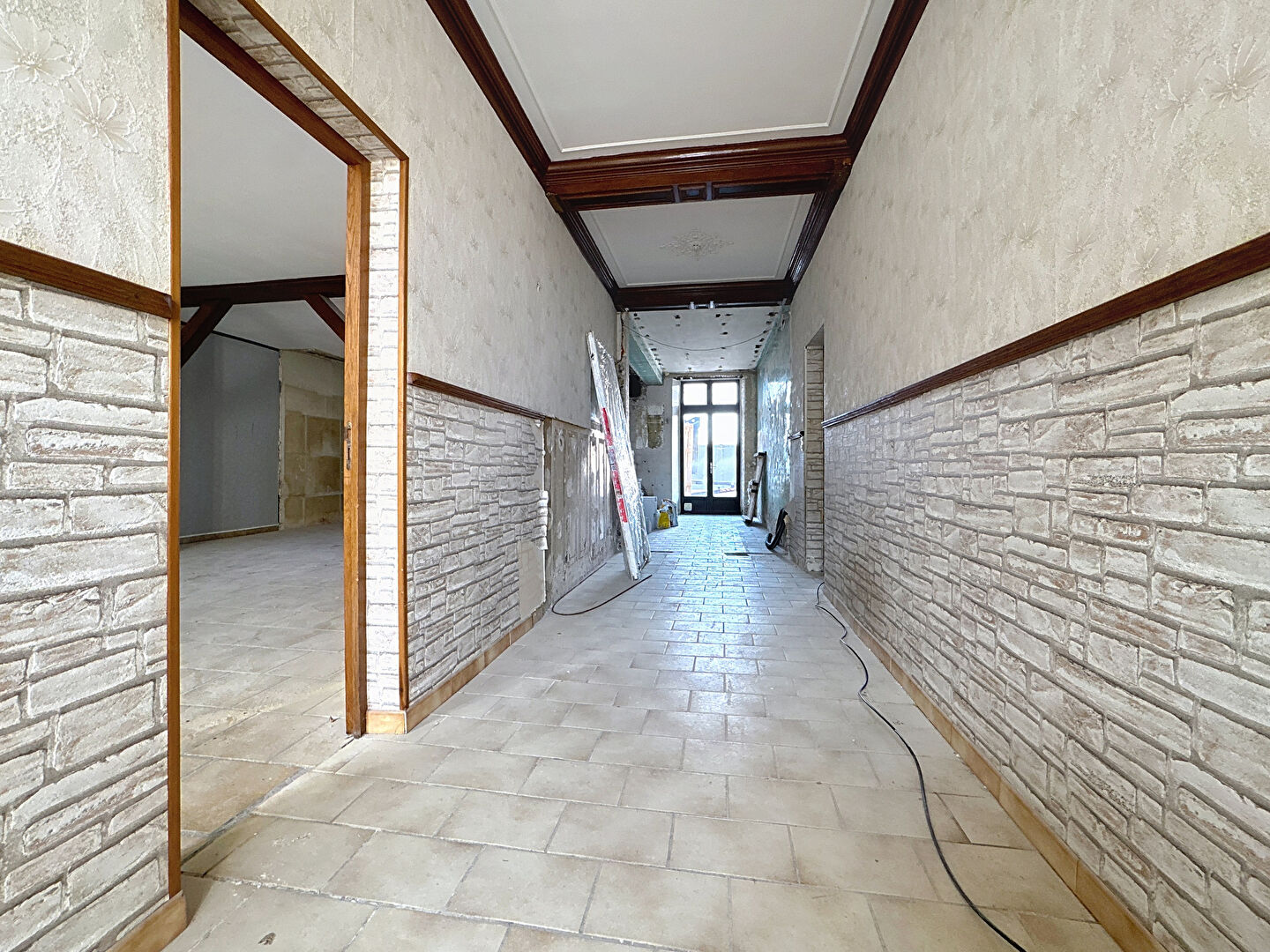 Agence immobilière de LES CLEFS DE L'IMMOBILIER Reims - LES CLEFS DE L'IMMOBILIER REIMS (MARTIN PELLER)