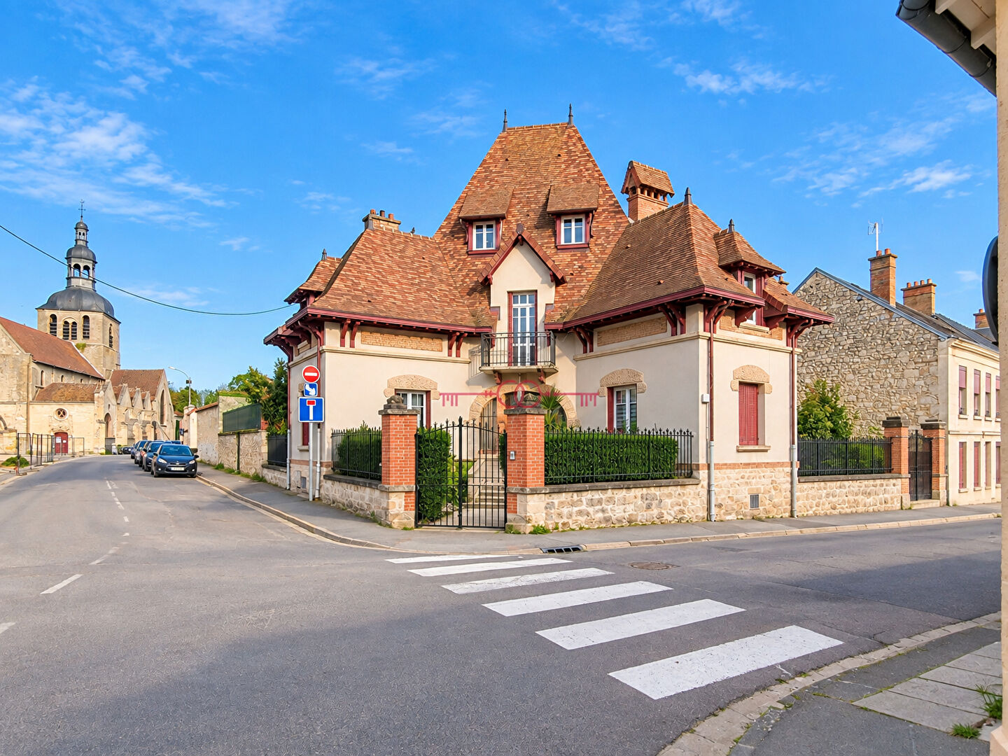 Agence immobilière de LES CLEFS DE L'IMMOBILIER Reims - LES CLEFS DE L'IMMOBILIER GUEUX