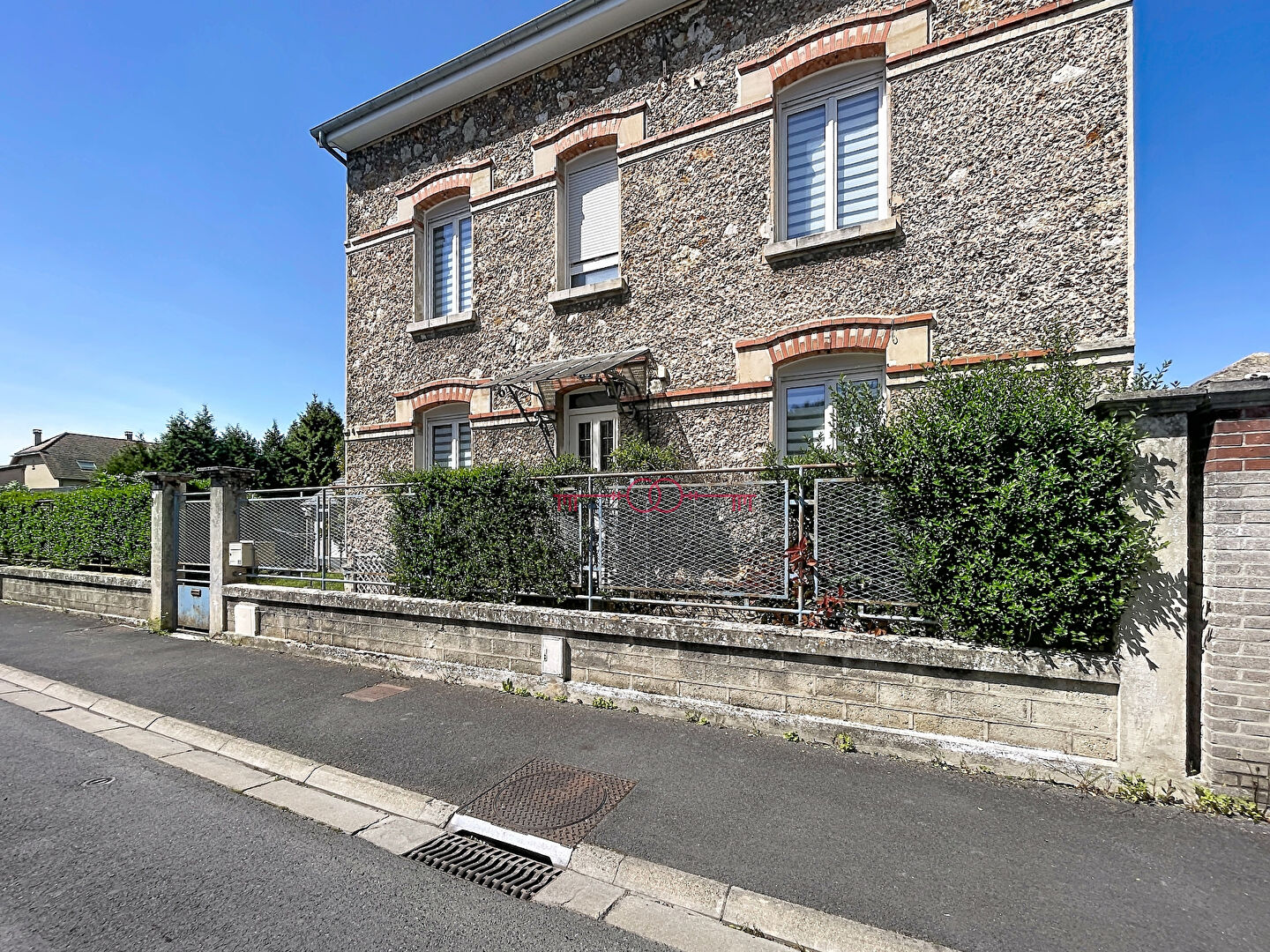 Agence immobilière de LES CLEFS DE L'IMMOBILIER Sainte-Menehould