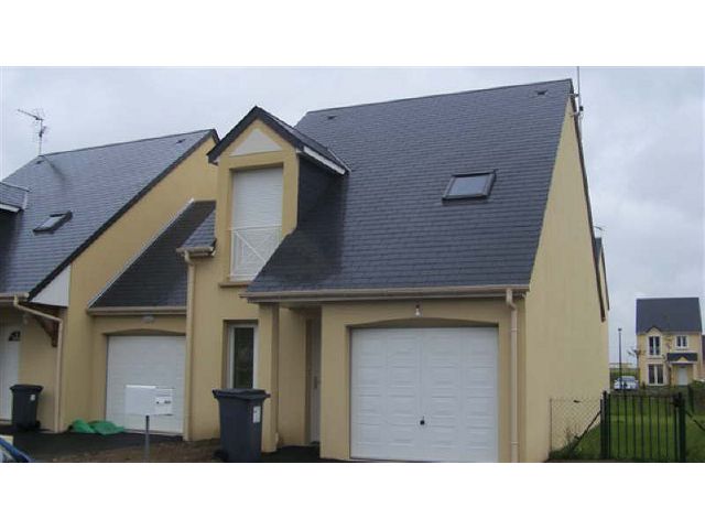 A LOUER A ETERVILLE MAISON 3 CHAMBRES JARDIN