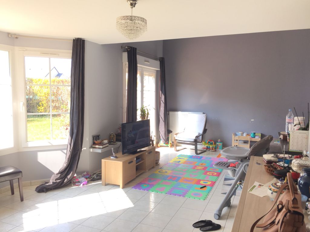 A LOUER A HEROUVILLE SAINT CLAIR  QUARTIER LEBISEY UNE MAISON 3 CHAMBRES JARDIN