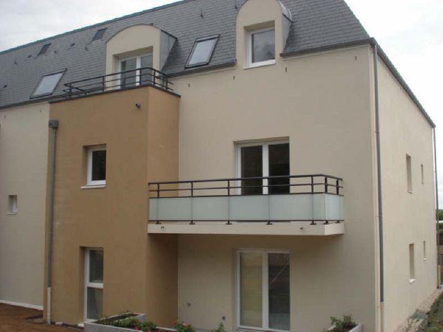 A LOUER A VERSON APPARTEMENT F2 DE 44M² - BALCON