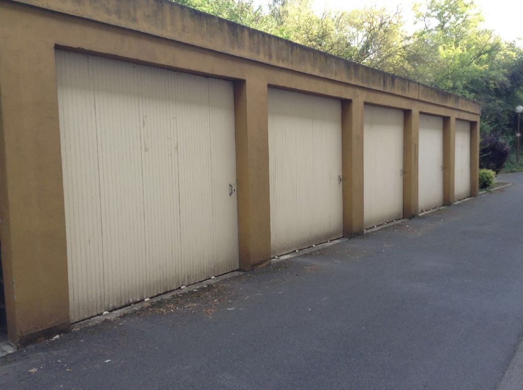 A LOUER A CAEN - GARAGE RUE GUSTAVE FLAUBERT (SECTEUR RIVE DROITE)