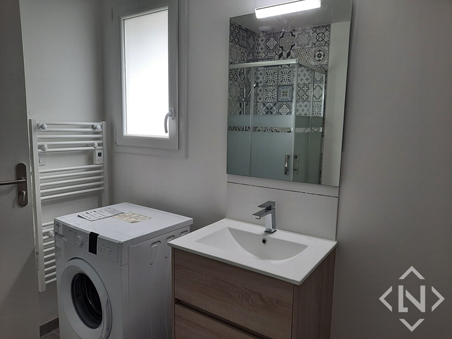 Photo A LOUER A BLAINVILLE SUR ORNE UN APPARTEMENT MEUBLE RECENT TYPE F 2 image 5/6