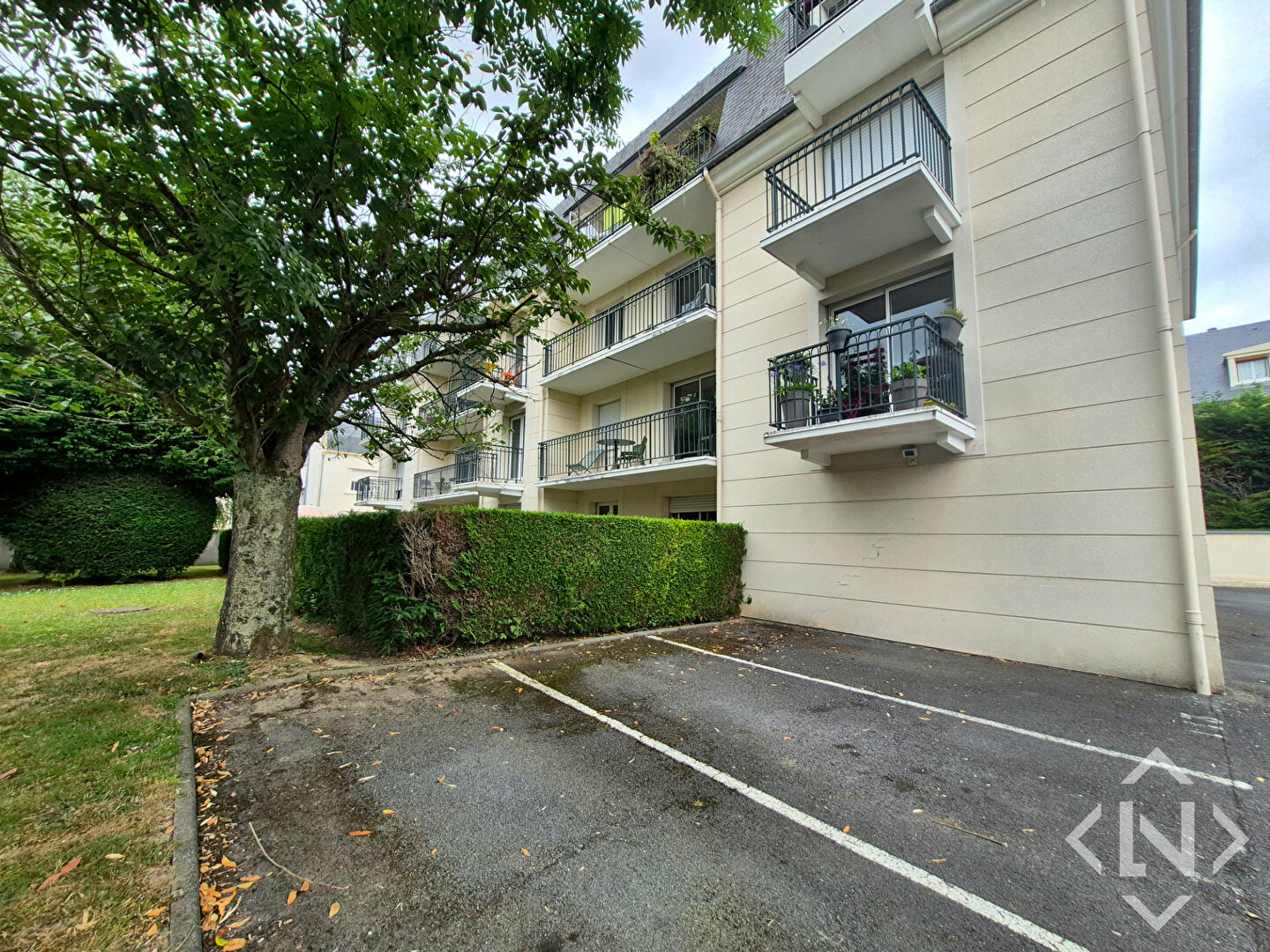 Photo APPARTEMENT T3 RUE SAINT GABRIEL image 1/6