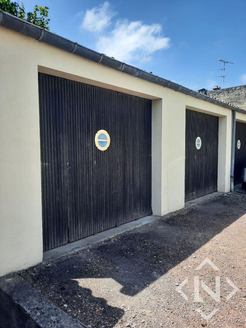 A LOUER CAEN RIVE DROITE GARAGE FERME