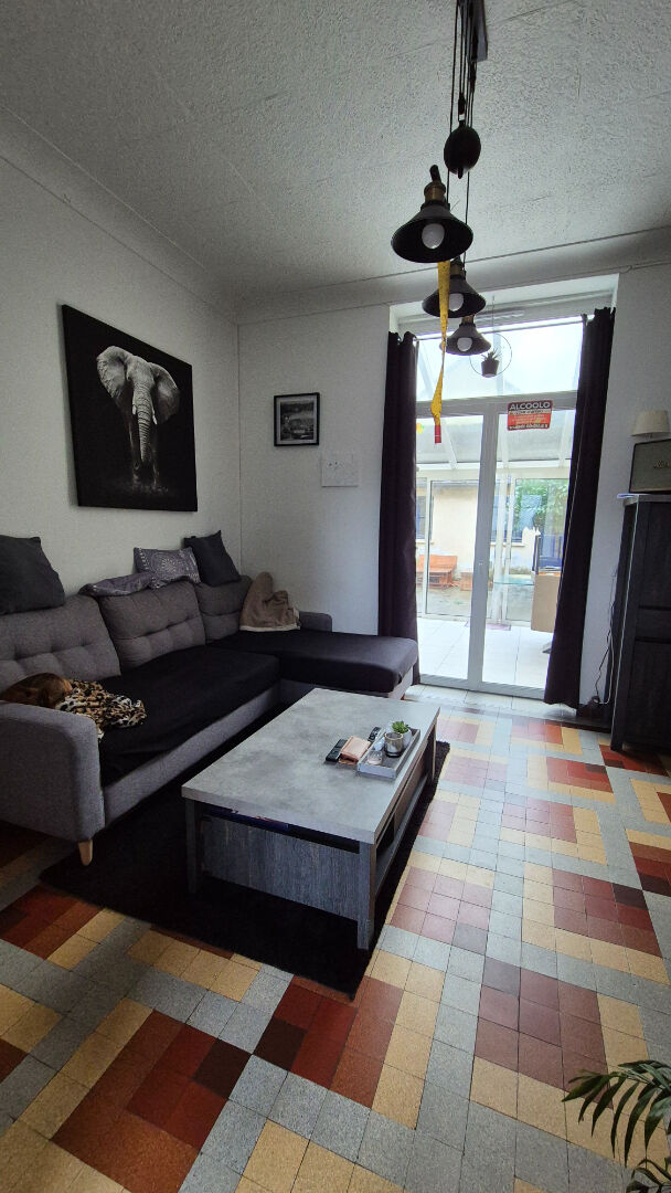 A LOUER A ARGENCES MAISON 3 CHAMBRES JARDIN