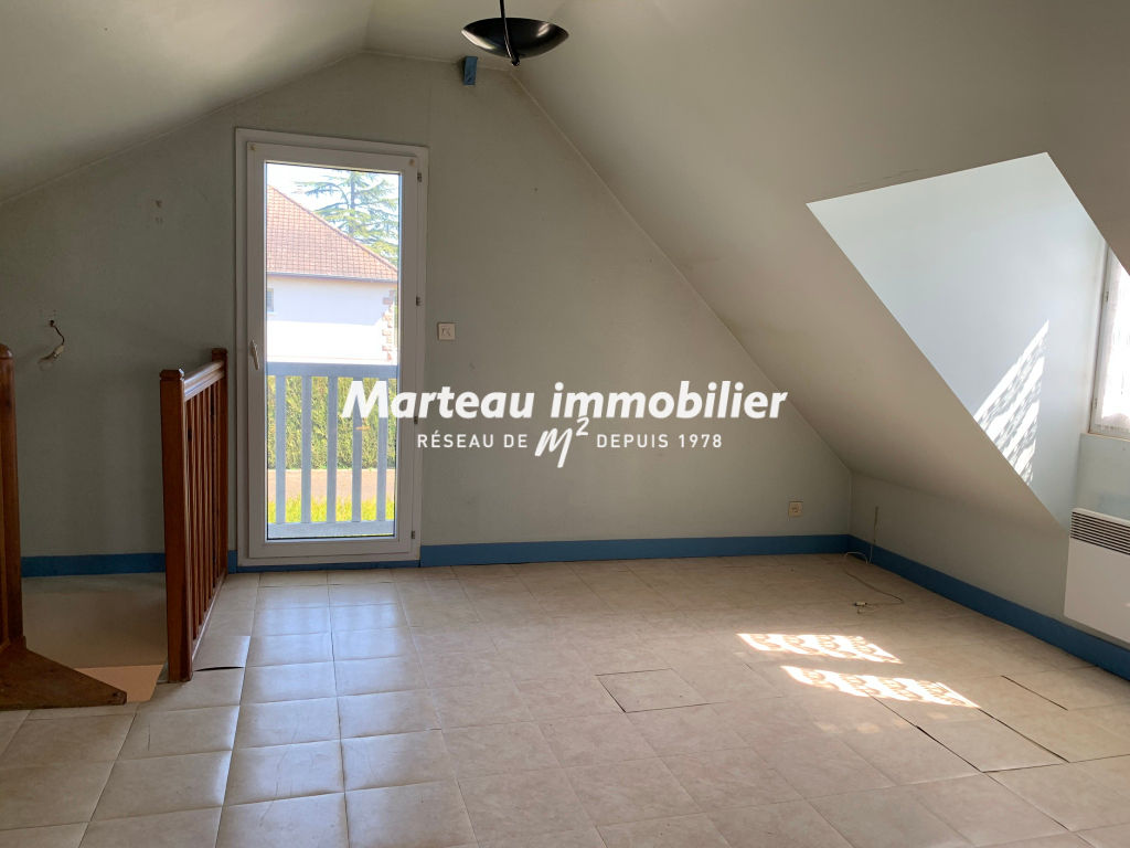 A VENDRE ! Jolie fermette, avec garage et jardin, à RUAUDIN