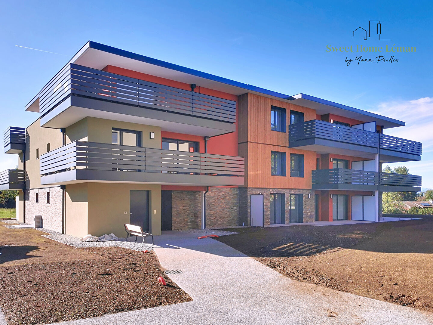 Photo THONON Concise - Dernier étage de 95.87m² + 46m²  de terrasse image 2/6