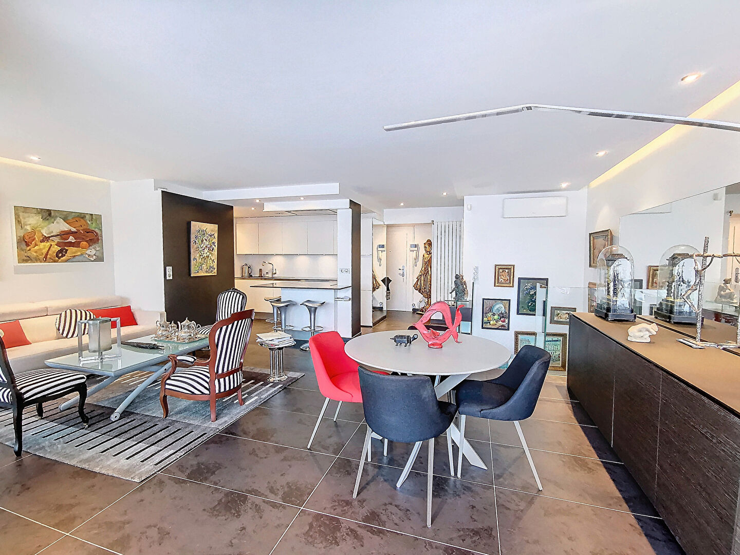 Photo THONON PROCHE CENTRE - DERNIER ETAGE TERRASSE image 3/6