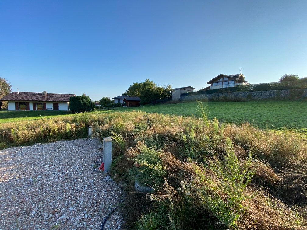 LE LYAUD - Terrain à bâtir - 700m²