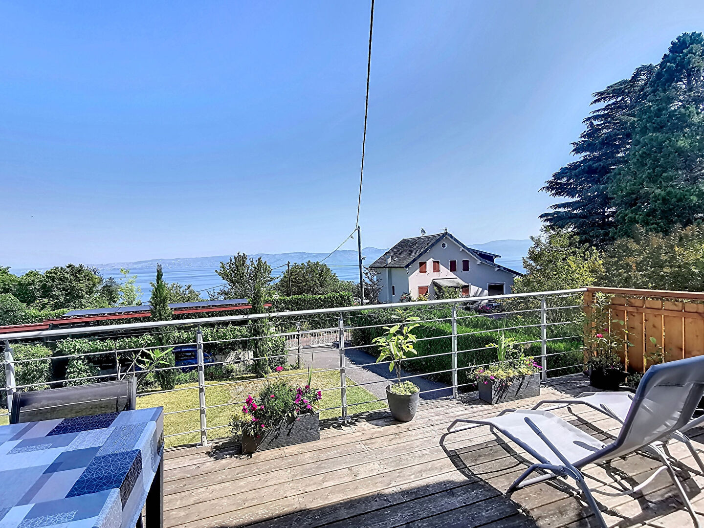 Photo LUGRIN - Maison 6 pièces - 137m2 image 1/6