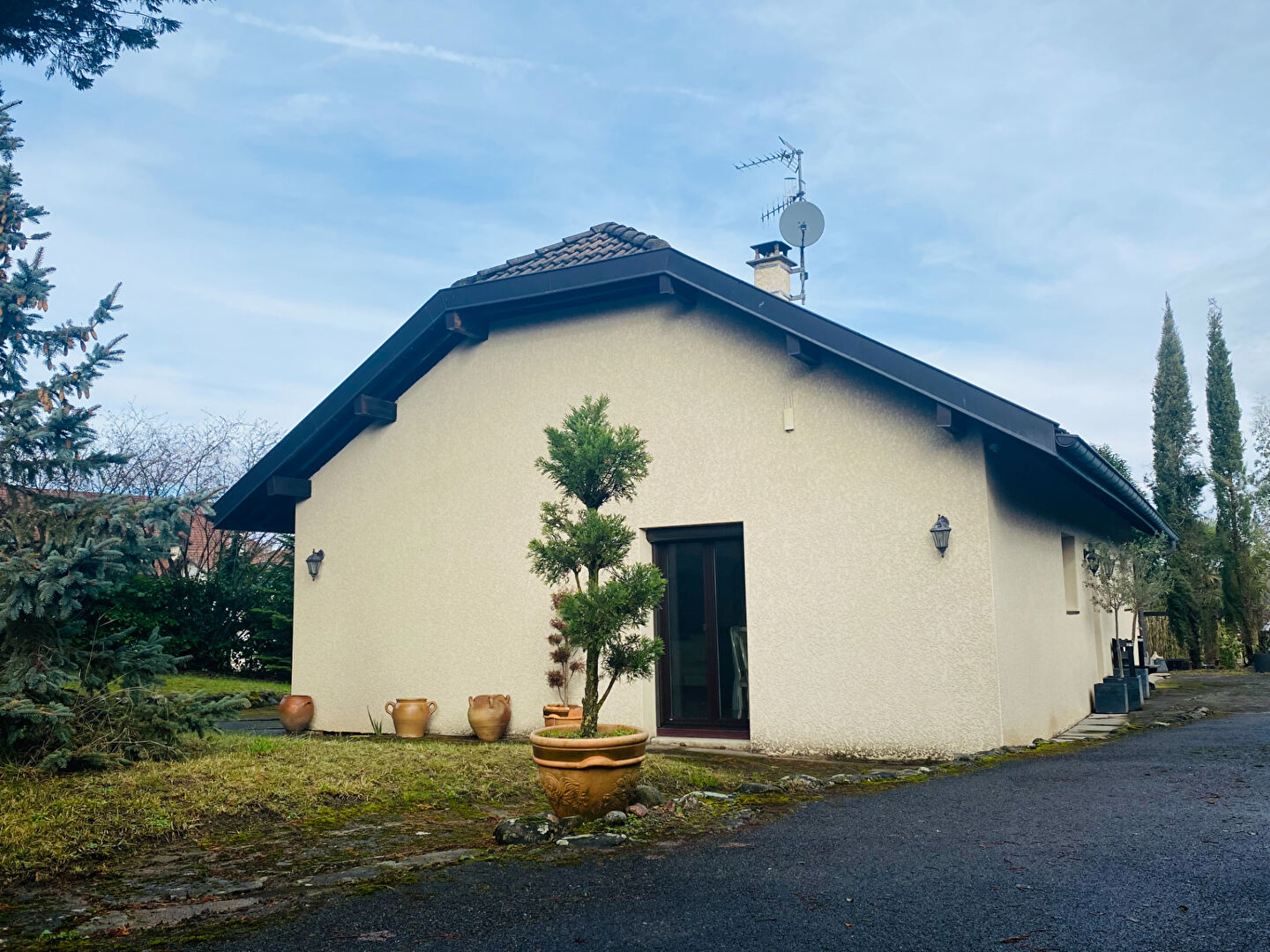 Photo Maison Douvaine 6 pièce(s) 135 m2 image 1/6