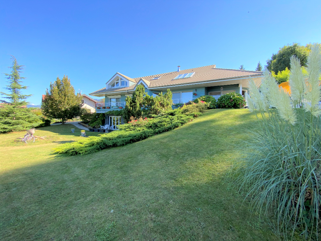 Photo Neuvecelle - Grande villa vue lac image 3/6