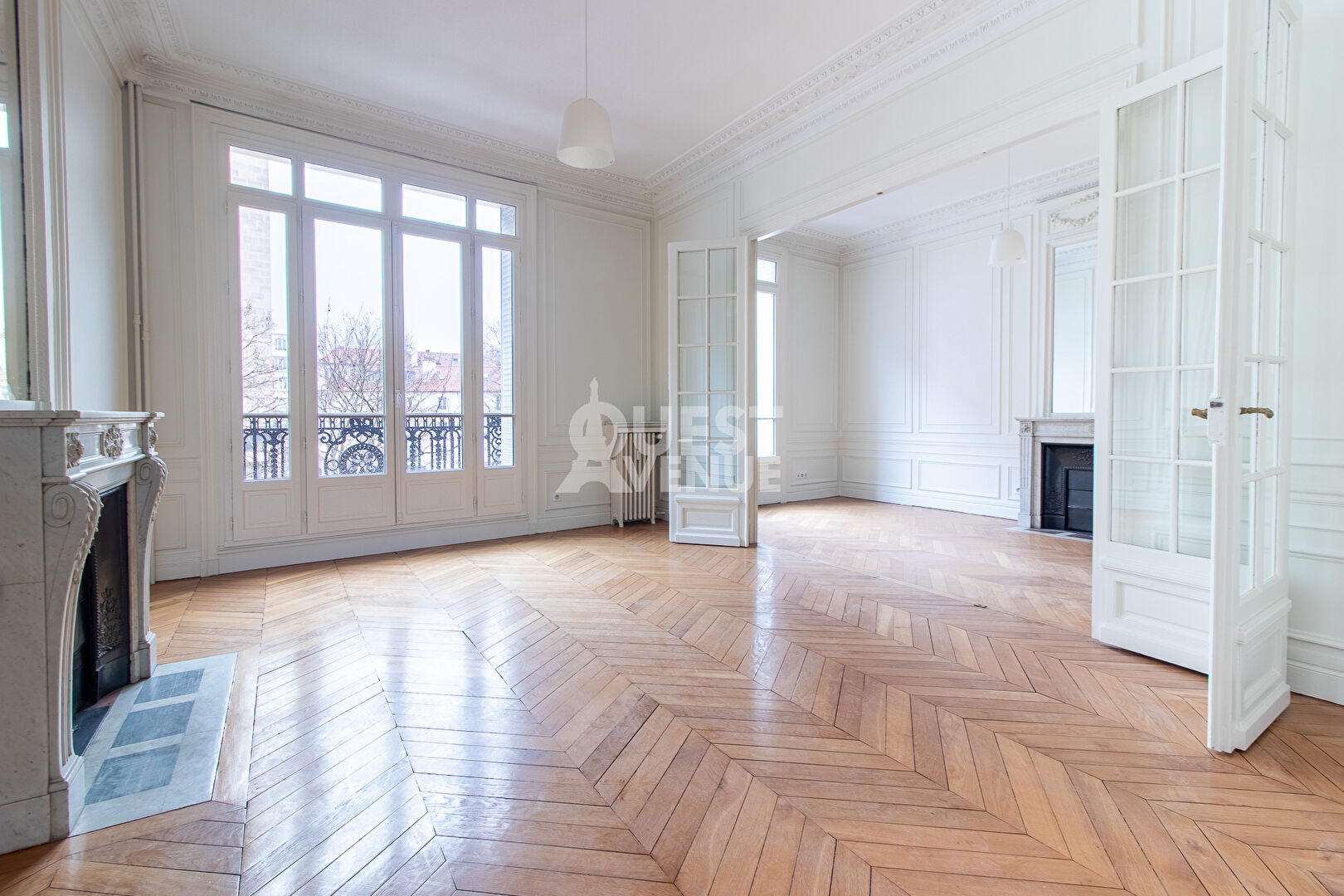 Appartement Paris 7 pièce(s) 197 m2